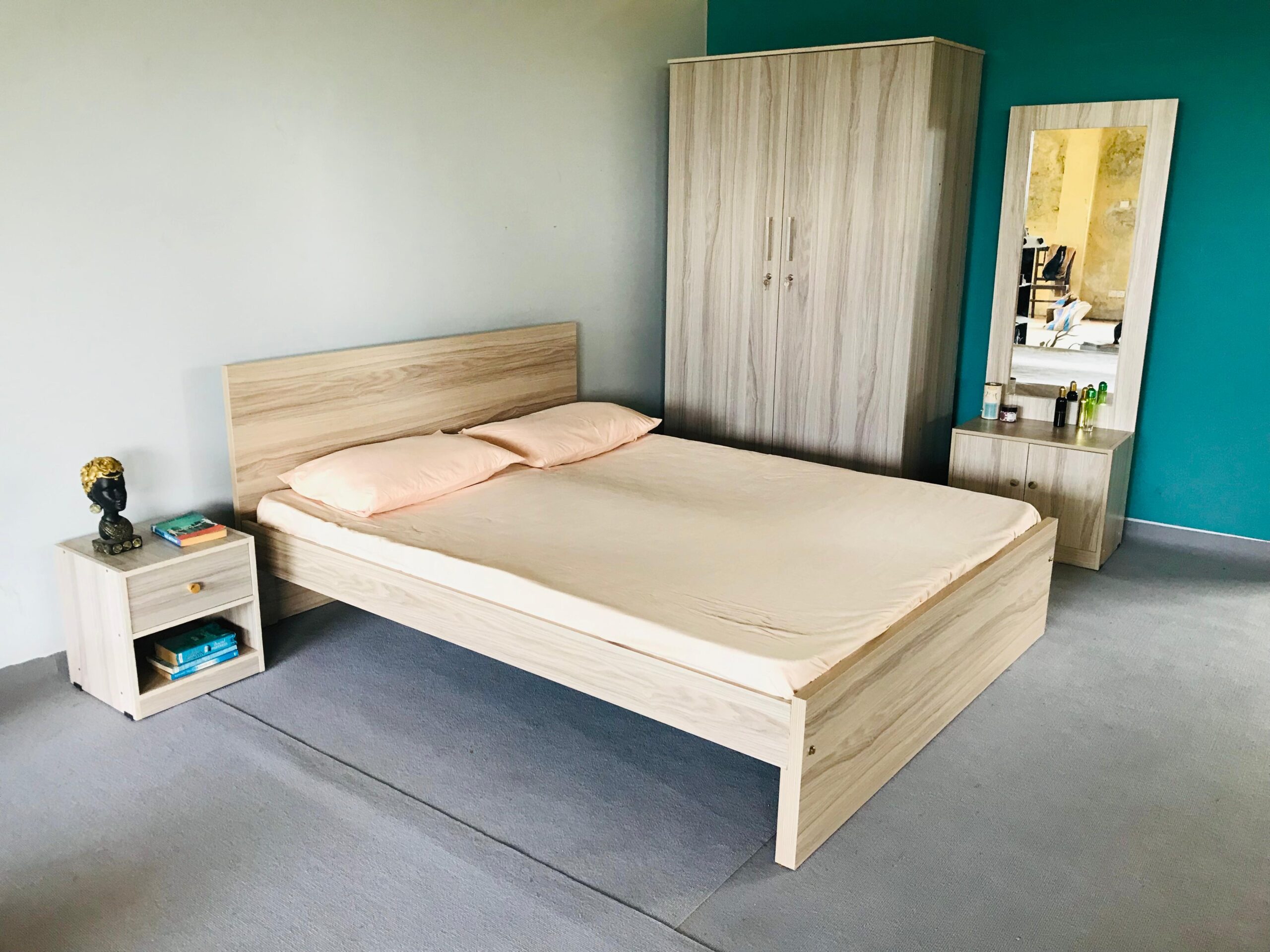 Aspen Bedroom with 2-Door Wardrobe and Elle Dressing Table