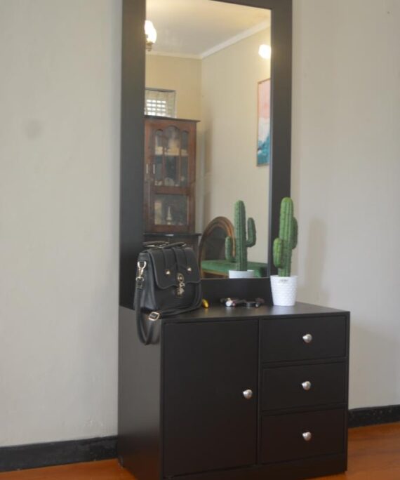 Dressing Table Model 95