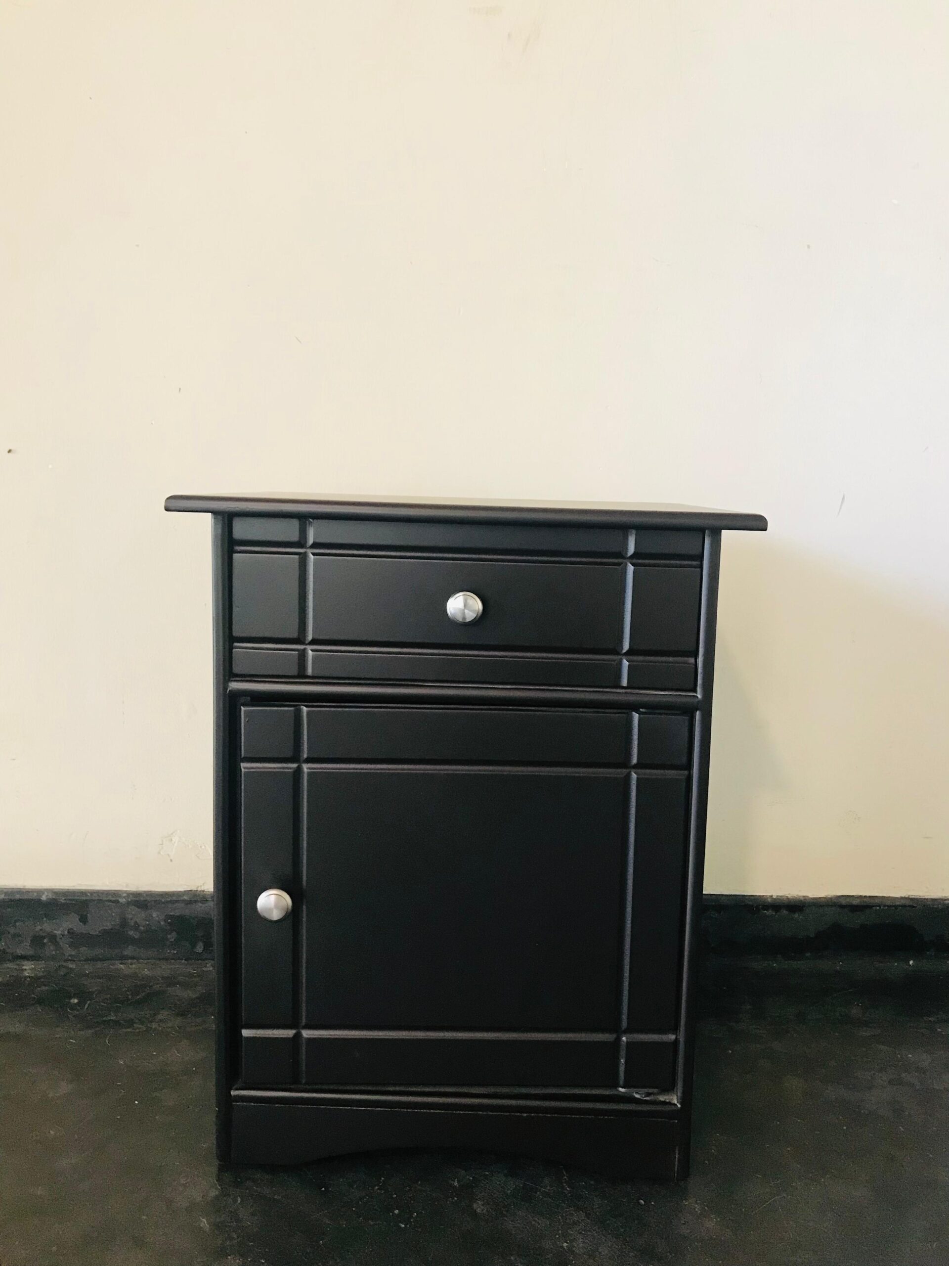 Hays Bedside Cupboard - Image 2