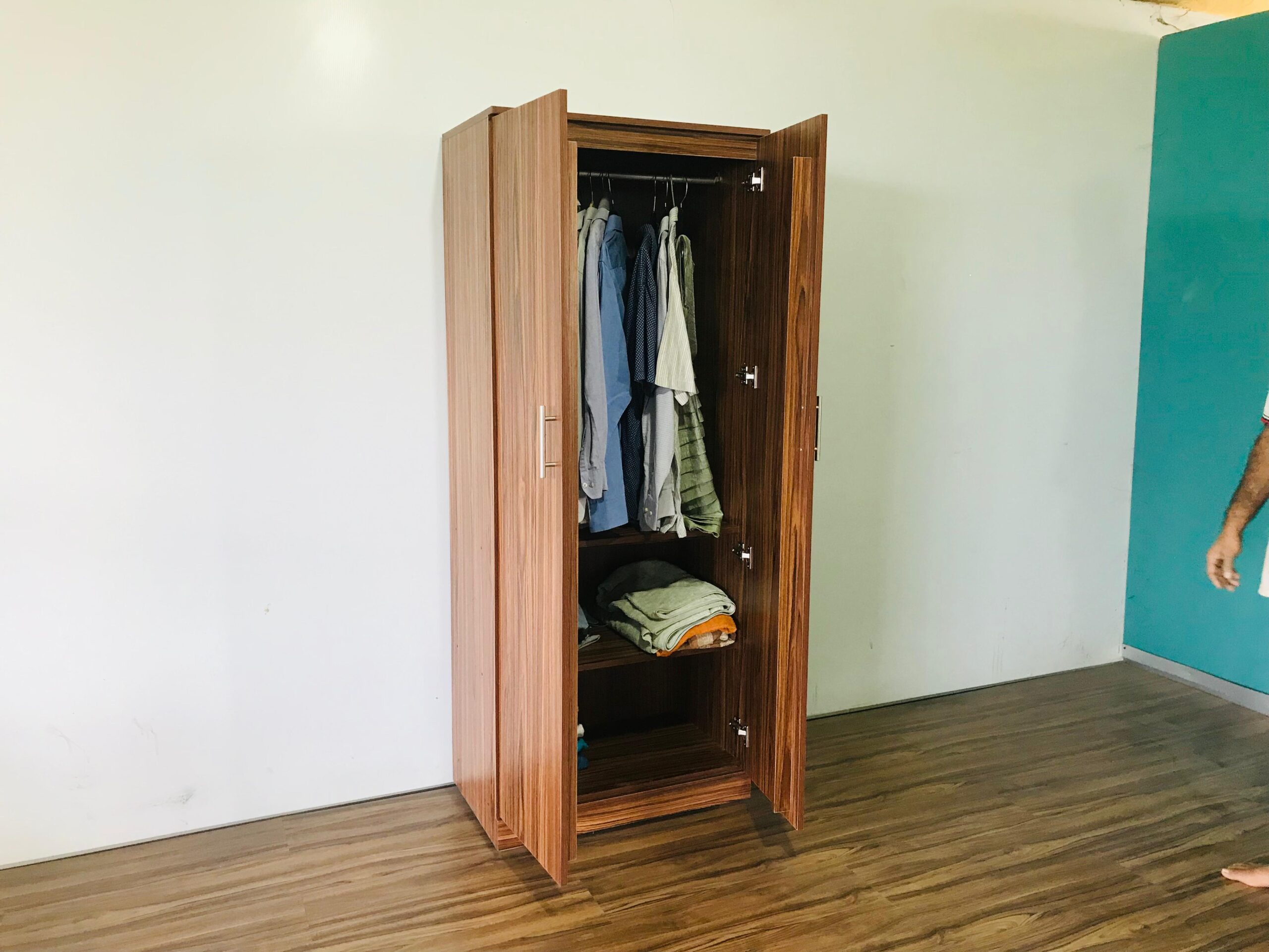 Elle Wardrobe - Image 3