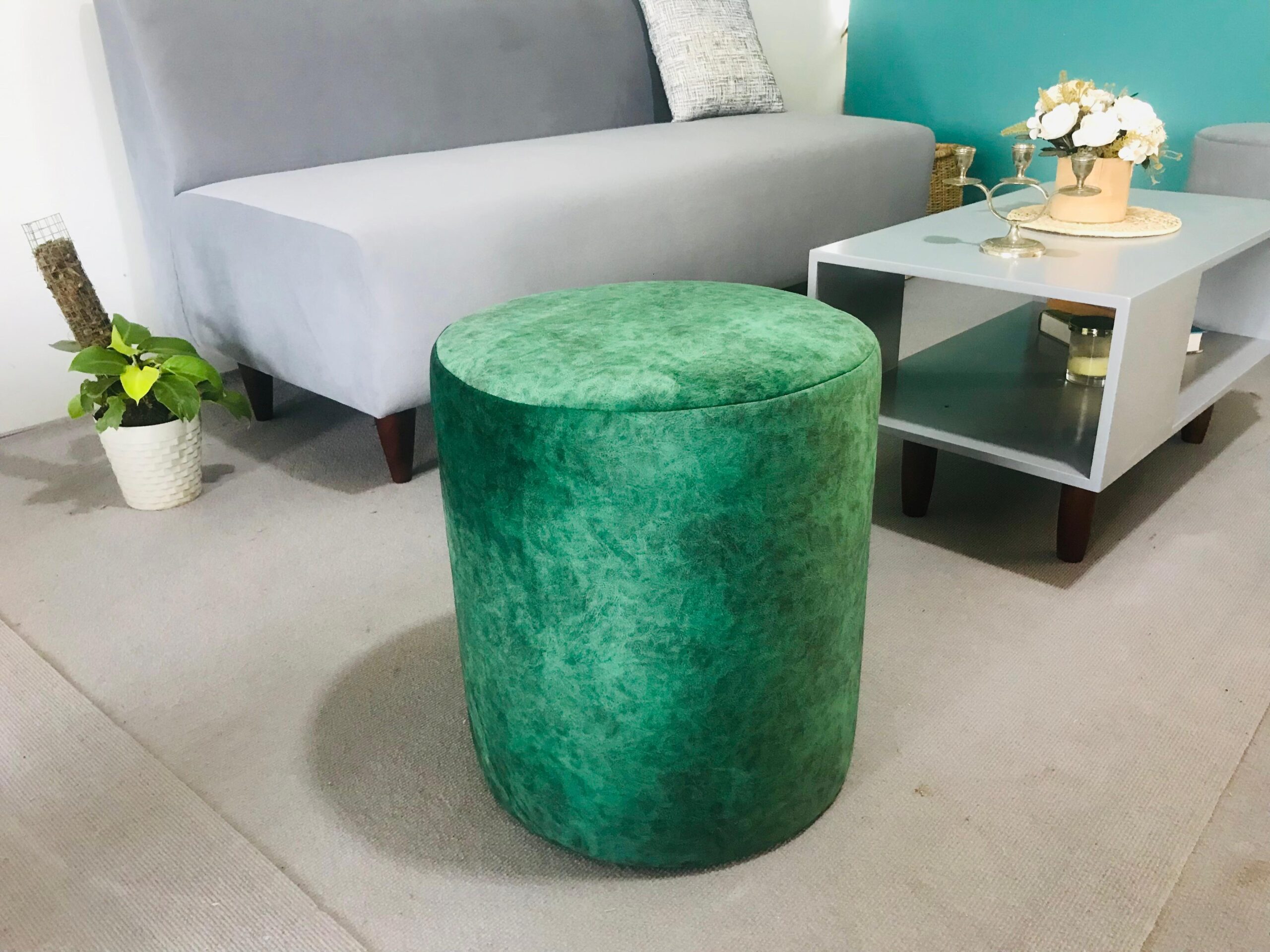 Round Ottoman - Image 4