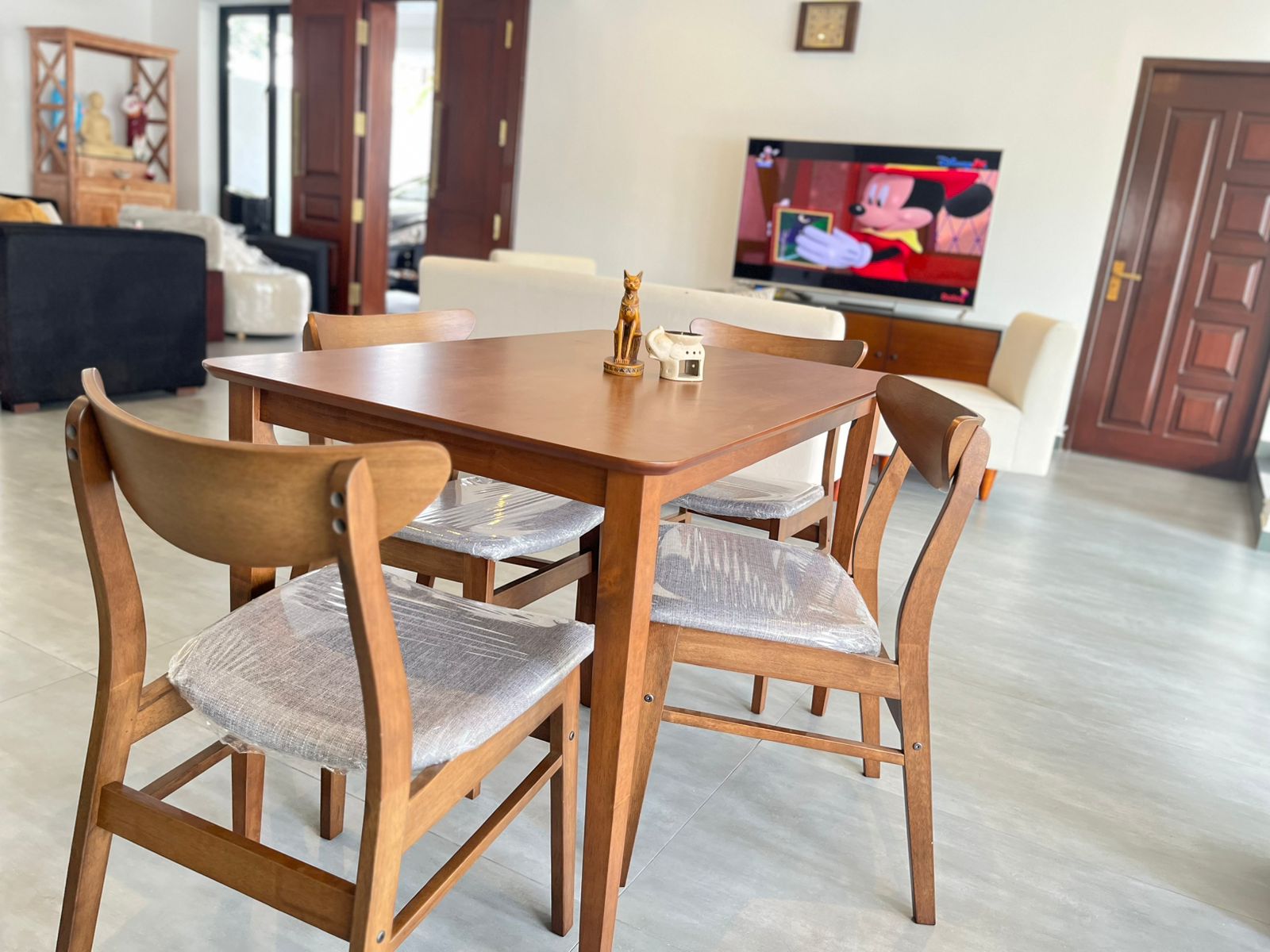 Macy 4 Seater Dining Suite - Image 10