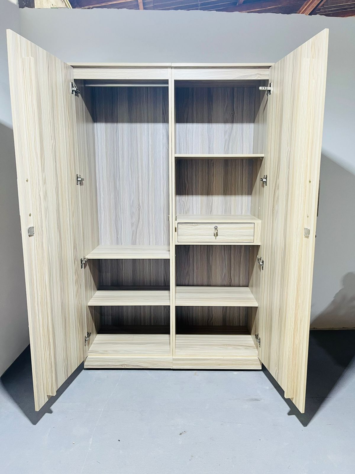 Aspen 2-Door Wardrobe - Image 4