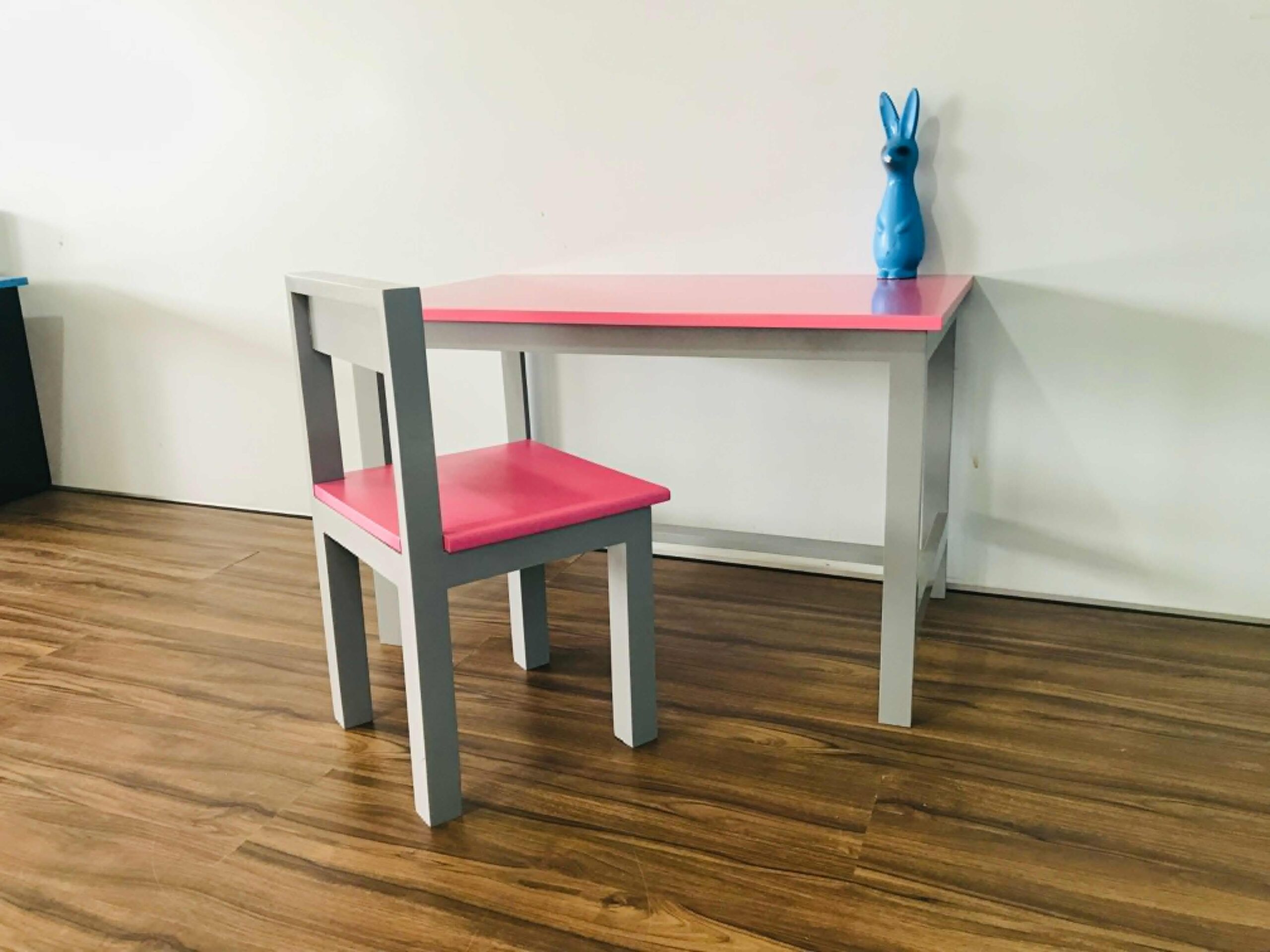 Arya Kids’ Table and Chair