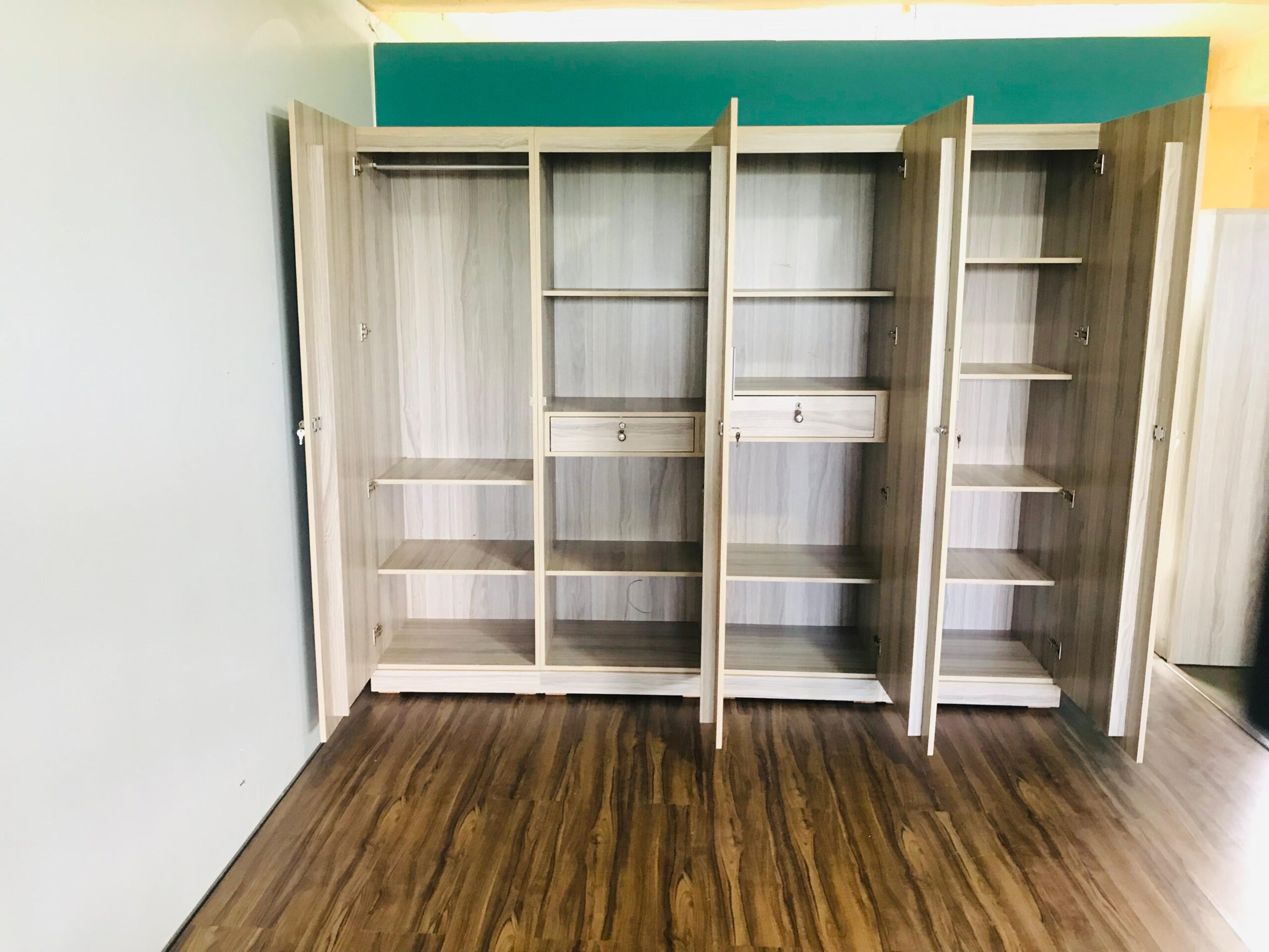 Aspen 4-Door Wardrobe - Image 3